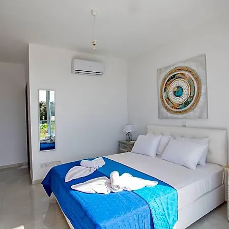 Hotel Prol21,fantastic 3bdr With Pool,close To Fig Tree Bay Protaras