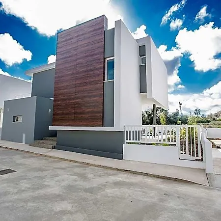 Prol21,fantastic 3bdr With Pool,close To Fig Tree Bay 3* Protaras